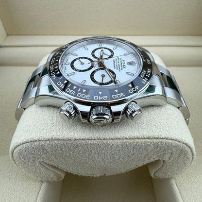 Rolex Daytona UNWORN 2024 126500LN Daytona 40mm White “Panda” Dial