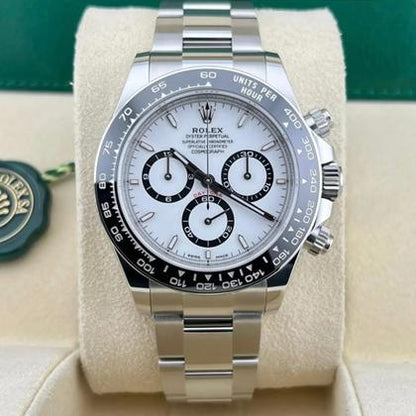 Rolex Daytona UNWORN 2024 126500LN Daytona 40mm White “Panda” Dial